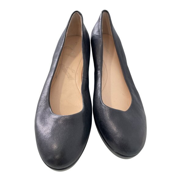 Calvin Klein Yuko Cut Out Wedge Pumps Size 8 Slip On Round Toe Leather Business - Picture 3 of 8